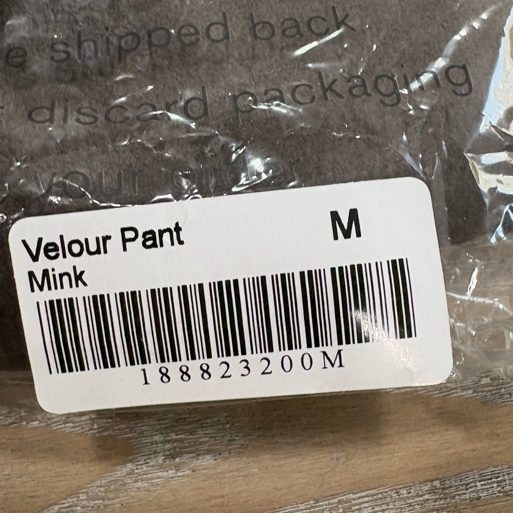 Ruby Ribbon Velour Sweatpants in Mink NWT - Picture 5 of 5